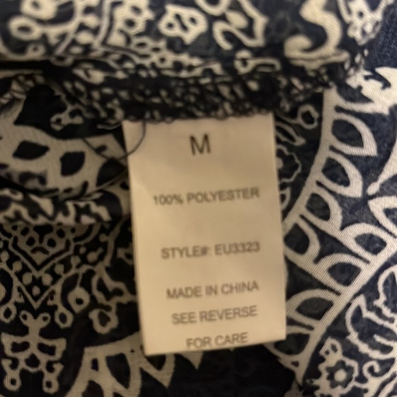 Elodie Sheer Sleeveless Bandana Print Blouse with Cut Out String Back - Picture 6 of 7